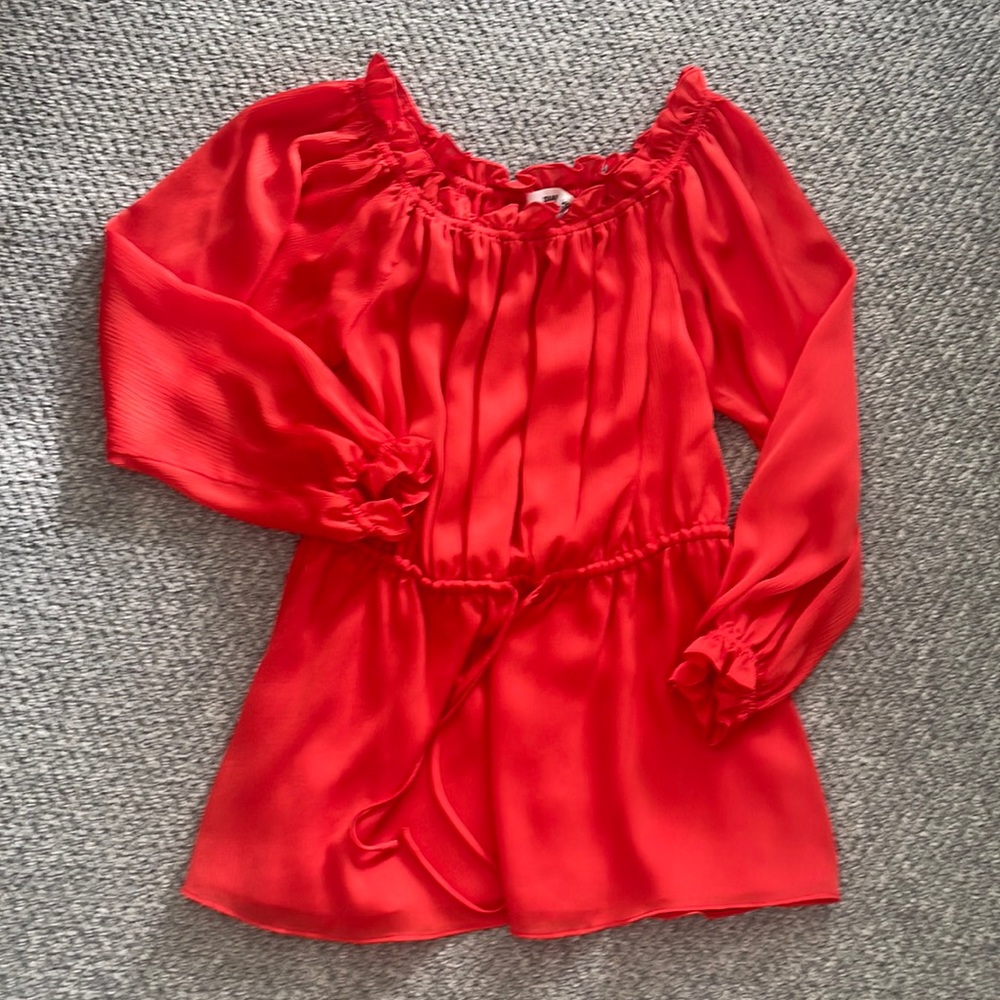 DVF top NWOT never been worn